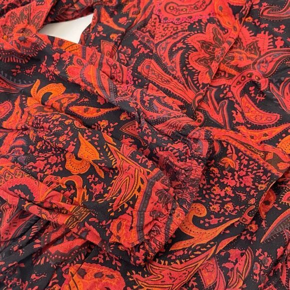 Forever 21| Medium Romper| Super soft| 100% Rayon| With pockets| Paisley print - Picture 10 of 13